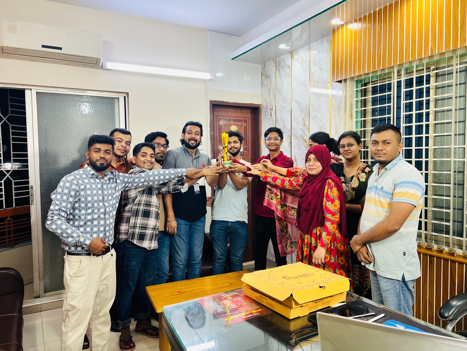 {"data":{"pictureId":"89fc15fdfd854a4ab8bb76cab425a5b9","appversion":"4.2.0","stickerId":"","filterId":"","infoStickerId":"","imageEffectId":"","playId":"","activityName":"","os":"android","product":"retouch","exportType":"","editType":"","alias":""},"source_type":"hypic","tiktok_developers_3p_anchor_params":"{"client_key":"awgvo7gzpeas2ho6","template_id":"","filter_id":[]}"}